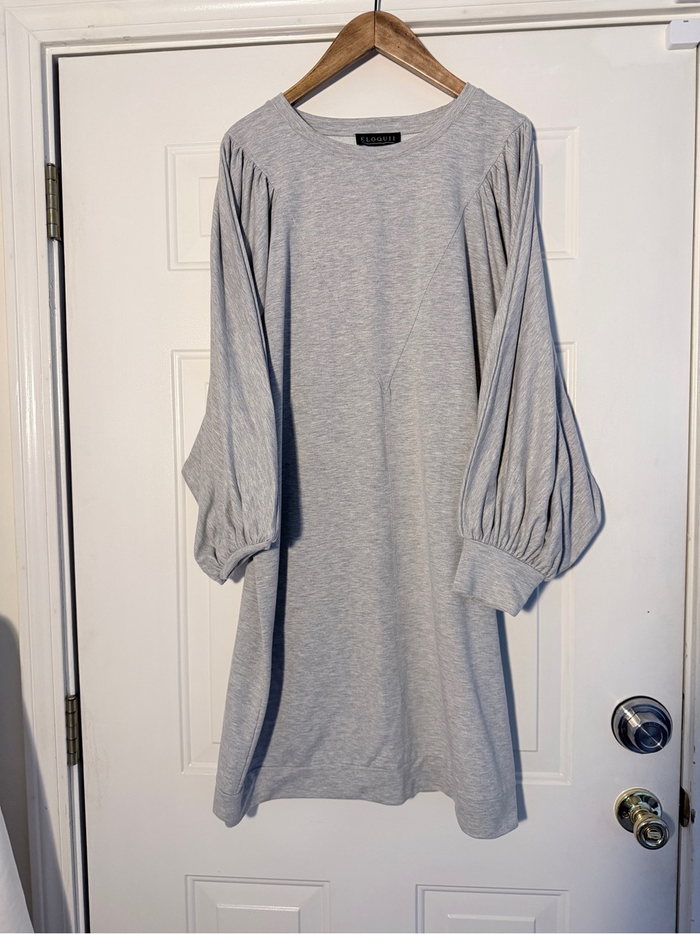 ELOQUII Light Gray Balloon Sleeve Dress. Above Knee. Sz 18/20